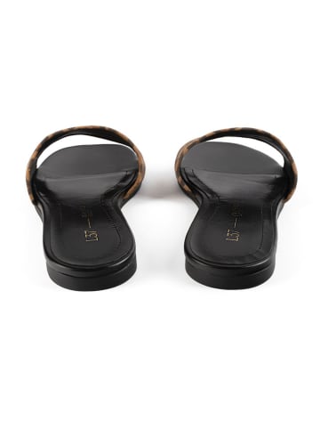 loft37 Skórzane klapki "Borneo" w kolorze jasnobrązowym