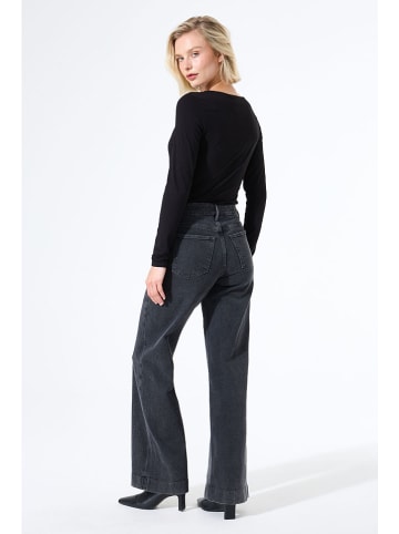 Garcia Longsleeve in Schwarz