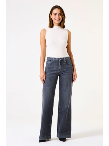 Garcia Bezrękawnik w kolorze kremowym