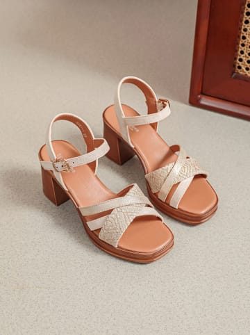 Sixth Sens Sandały w kolorze beżowym na obcasie