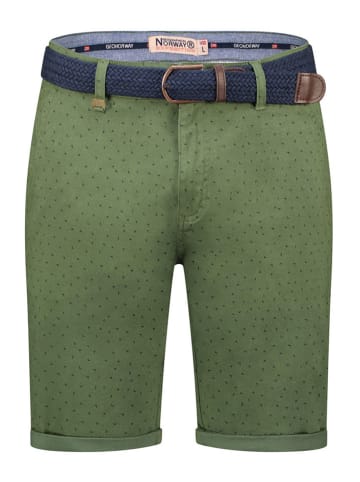 Geographical Norway Bermudy "Pacifique" w kolorze khaki