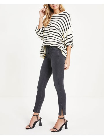 Milan Kiss Pullover in Weiß/ Schwarz