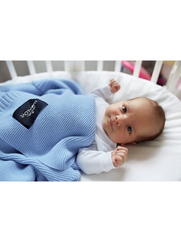 Lullalove Kocyk w kolorze błękitnym