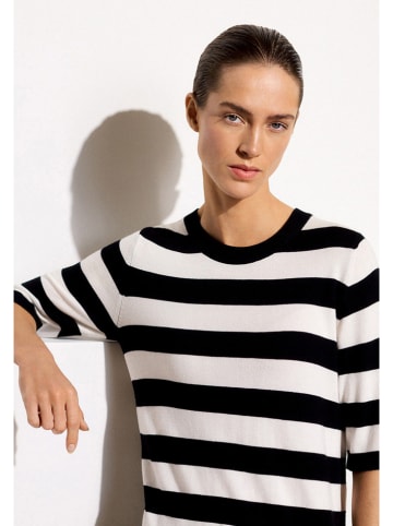 More & More Sweter w kolorze czarno-białym