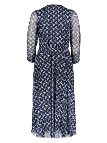 More & More Kleid in Dunkelblau