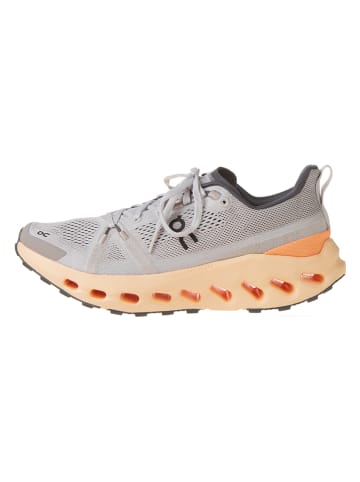 ON RUNNING Hardloopschoenen "Cloudsurfer Trail" beige