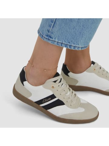 s.Oliver Enkelketting met sierelementen