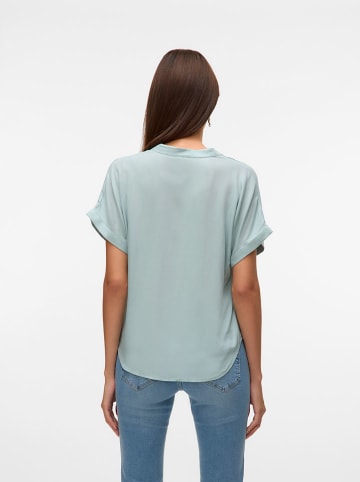 Vero Moda Bluzka w kolorze błękitnym