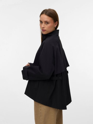 Vero Moda Kurtka przejściowa w kolorze czarnym