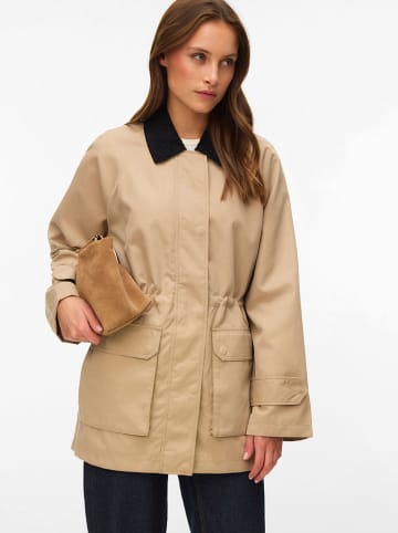 Vero Moda Kurtka przejściowa w kolorze beżowym