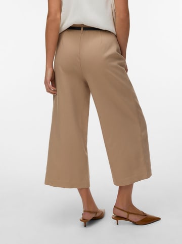 Vero Moda Caprihose in Beige