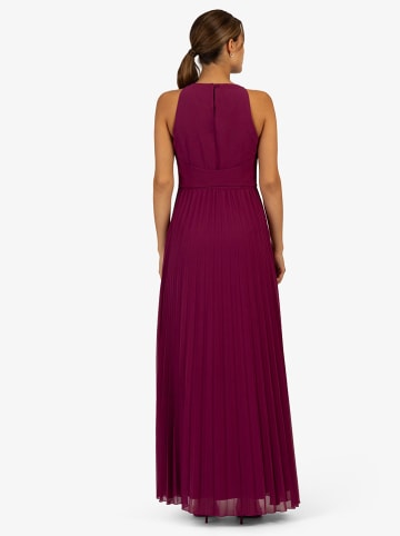 APART Plisseekleid in Bordeaux