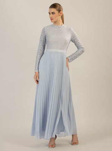 APART Kleid in Hellblau