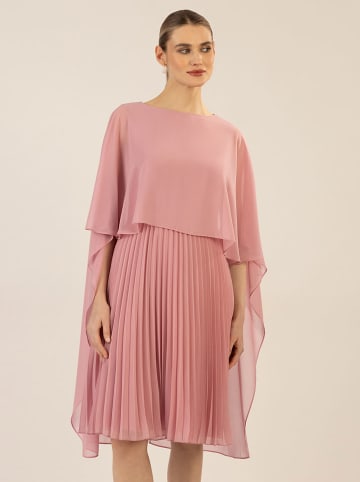 APART Kleid in Rosa