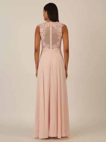 APART Sukienka w kolorze jasnoróżowym