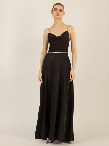 APART Sukienka w kolorze czarnym