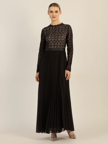 APART Kleid in Schwarz