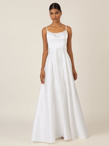 APART Kleid in Weiß