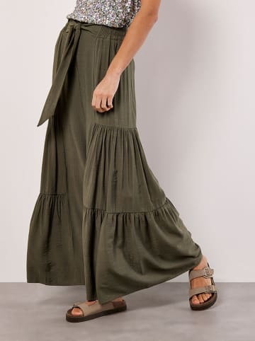 Apricot Hose in Khaki