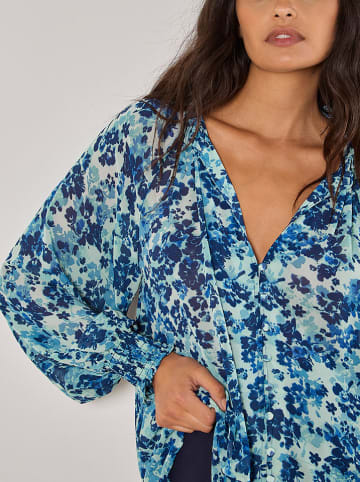Apricot Bluse in Hellblau