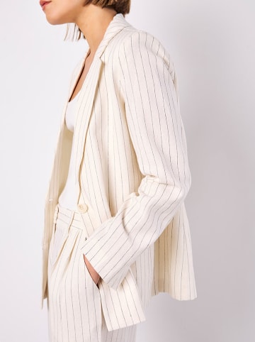 Apricot Blazer in Creme