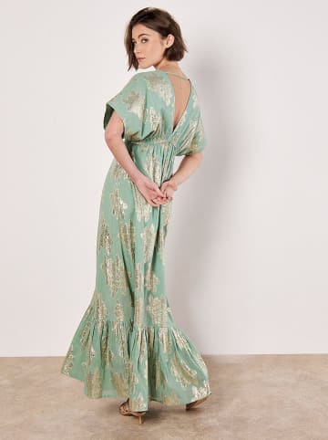 Apricot Kleid in Grün