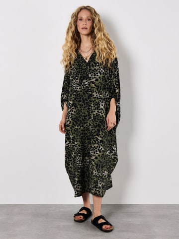 Apricot Kleid in Khaki