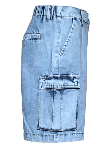 Blue Effect Shorts in Blau