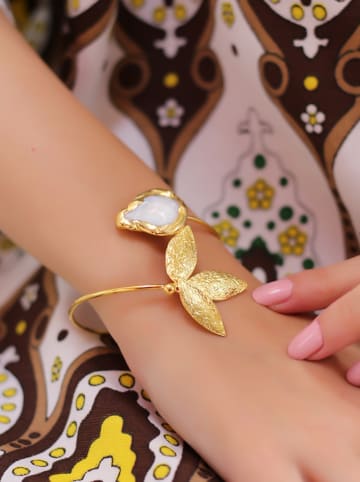 L'Atelier de Gaia Pozłacana bransoletka z perłą