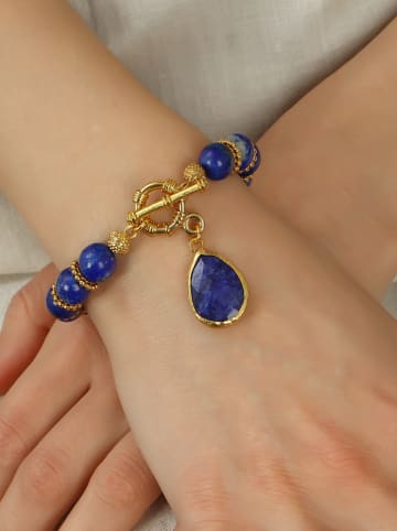 L'Atelier de Gaia Pozłacana bransoletka z lapis lazuli i szafirem