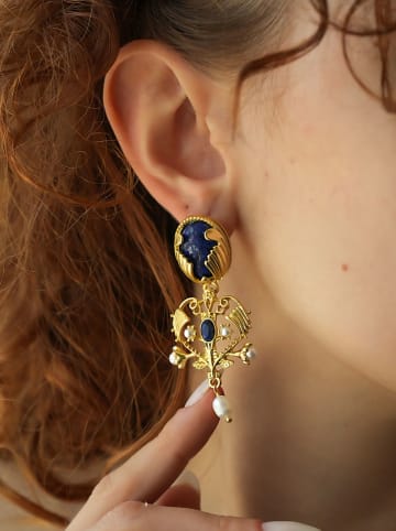 L'Atelier de Gaia Vergulde oorstekers met edelstenen en parels