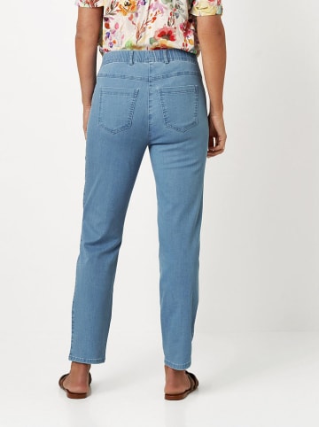 Relaxed by TONI Dżinsy - Slim fit - w kolorze błękitnym