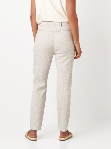 Relaxed by TONI Hose in Grau