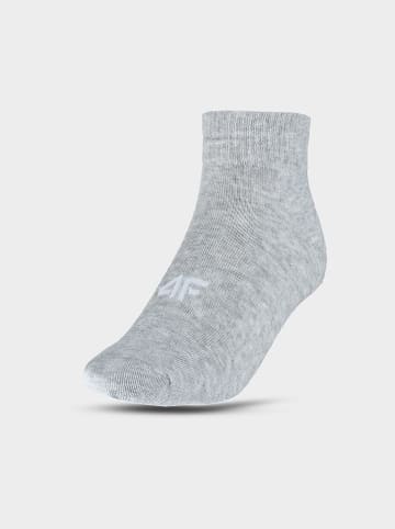 4F Skarpety (5 par) w kolorze czarnym, szarym i białym