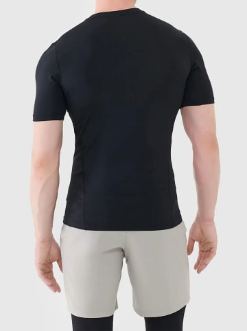 4F Trainingsshirt in Schwarz