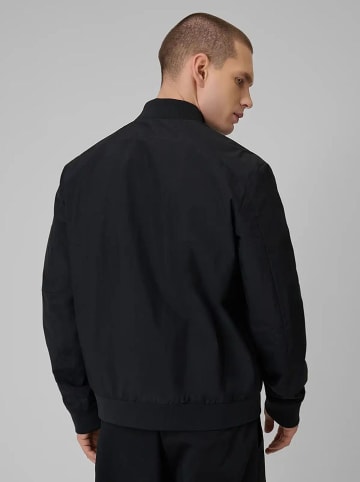 4F Übergangsjacke in Schwarz