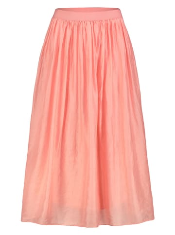 Sublevel Rock in Rosa