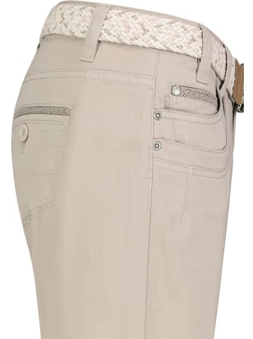 Sublevel Bermudas in Beige
