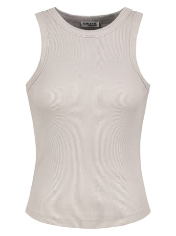 Sublevel Top in Beige