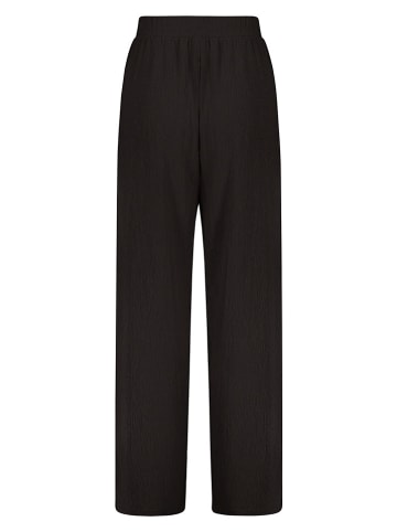 Sublevel Hose in Schwarz