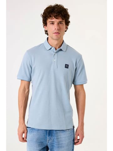 Garcia Koszulka polo w kolorze błękitnym