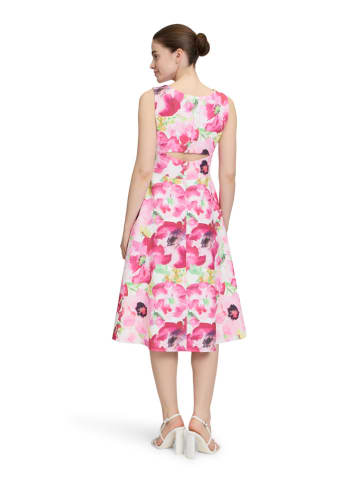 Vera Mont Kleid in Creme/ Rosa