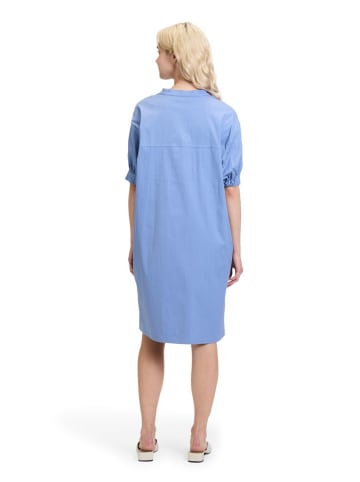Vera Mont Sukienka w kolorze błękitnym
