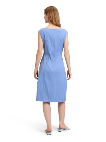 Vera Mont Kleid in Hellblau