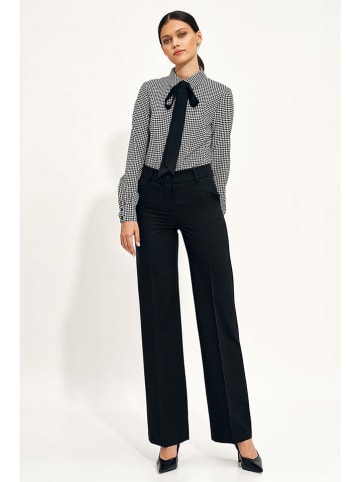 Nife Hose in Schwarz