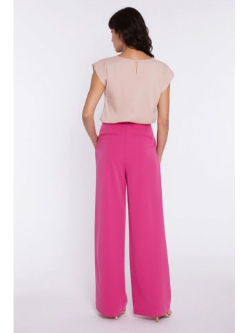 Nife Hose in Pink