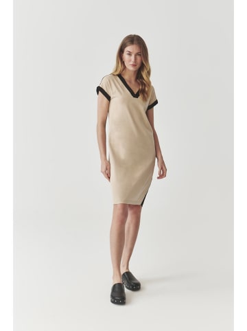 TATUUM Kleid in Beige
