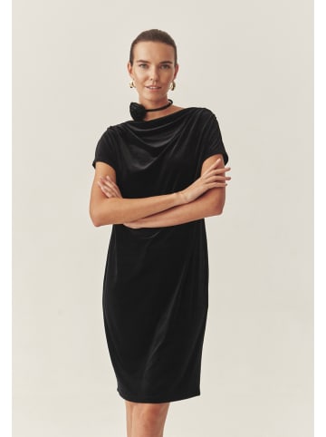 TATUUM Kleid in Schwarz