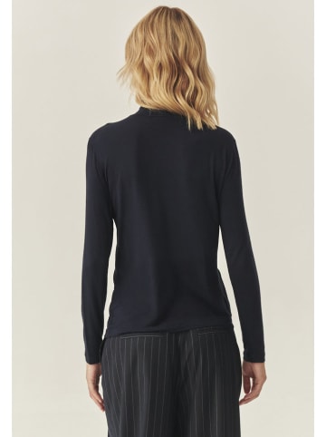 TATUUM Longsleeve in Dunkelblau