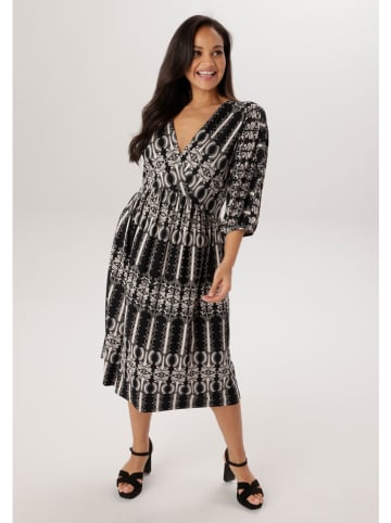 Aniston Kleid in Schwarz/ Weiß